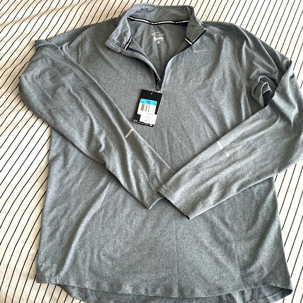 NWT Nike Dry-Fit Men’s Long Sleeves T-Shirt | Size M